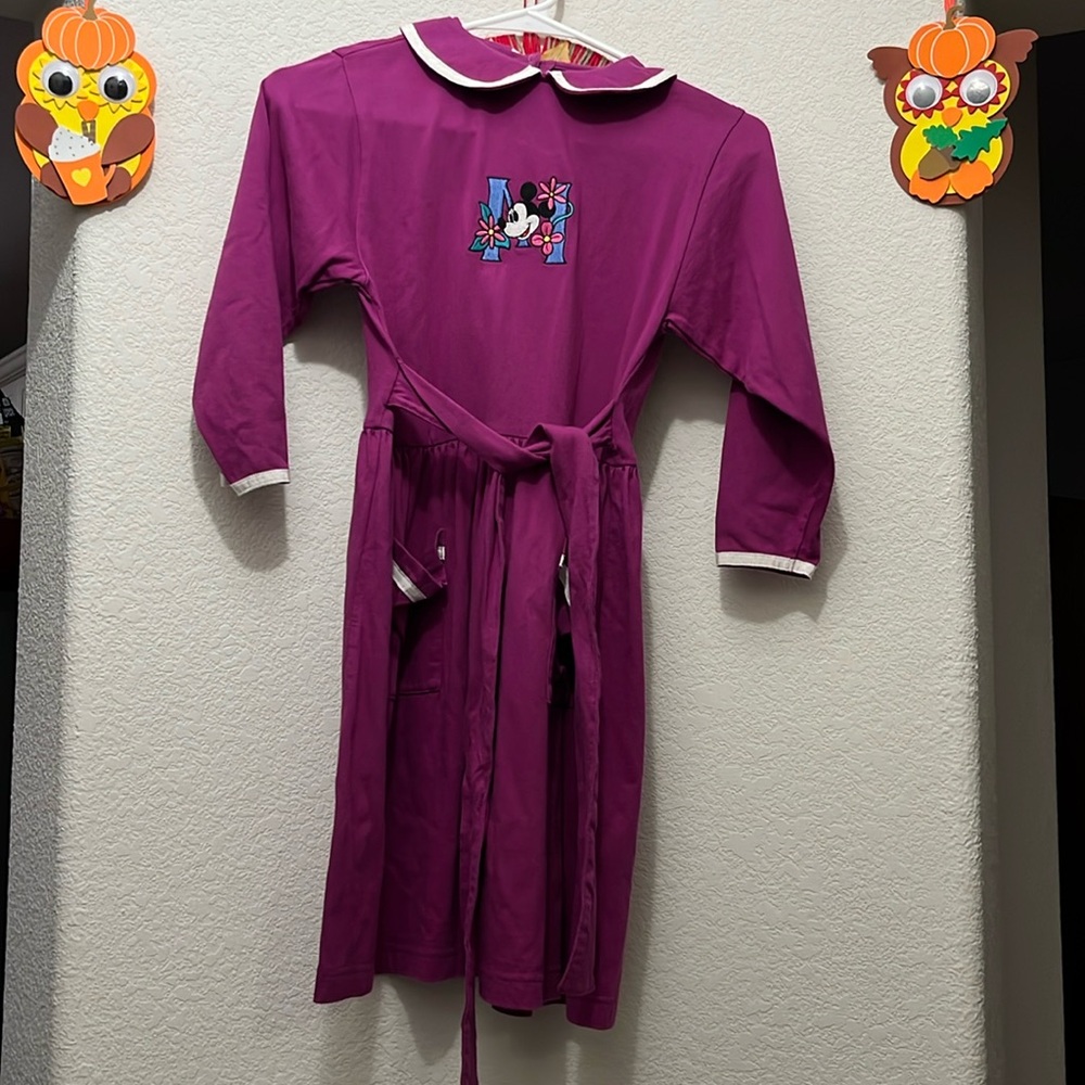Disney Store purple Minnie Mouse Dress. Used, great condition. Size S. Vintage.
